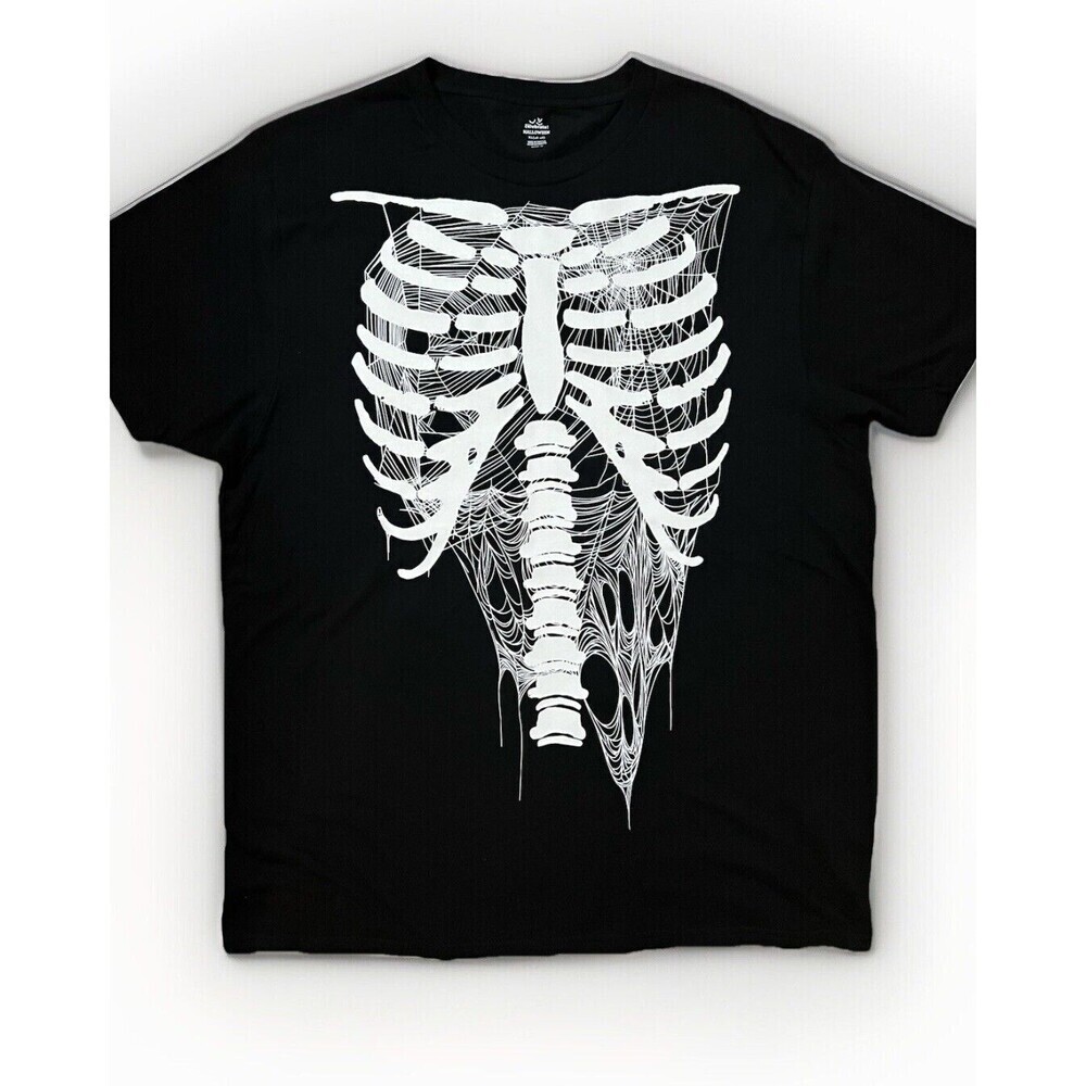 Way To Celebrate Black Halloween  Skeleton Tshirt Size XL New without tag